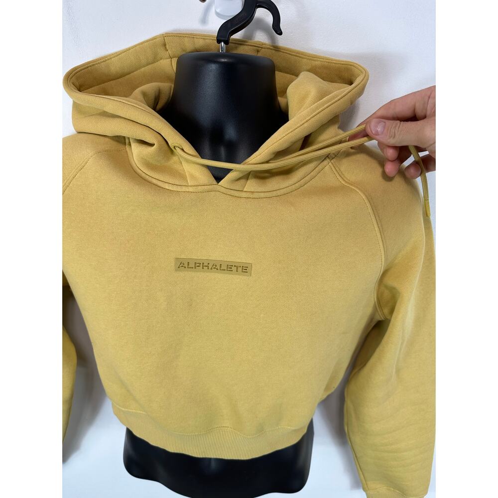 Alphalete Crop Hoodie Gold Size Small Cozy Fleece Chest Spellout Logo - Picture 7 of 9